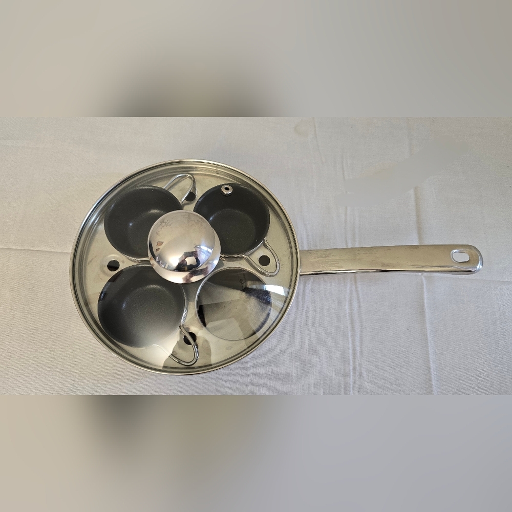 READ Induction 18/10 Stainless Steel Clad Bottom 4 Egg Poacher Pan w/Lid 7.5"